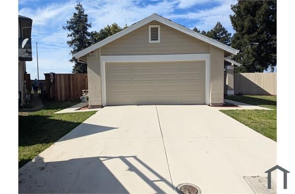 15 Rio Camino Ct, Sacramento, CA 95834