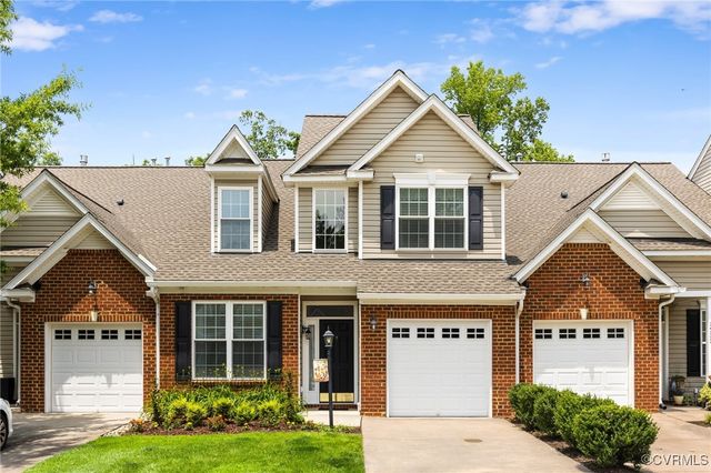 1529 Providence Knoll Dr, North Chesterfield, VA 23236