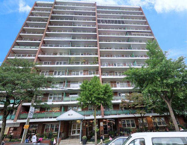 8615 Broadway #6A, Flushing, NY 11373