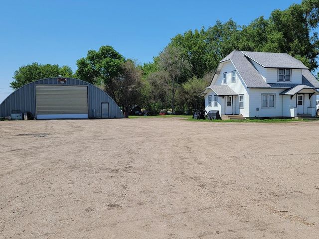 17661 355th Ave, Orient, SD 57467