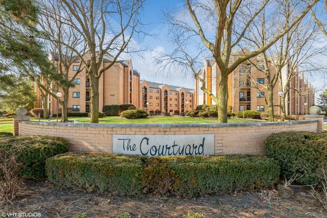 7410 W  Lawrence Ave #214, Harwood Heights, IL 60706