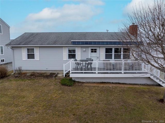 57 Portland Ave, Old Lyme, CT 06371
