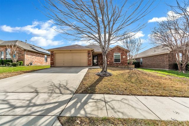 6116 Tilapia Dr, Fort Worth, TX 76179