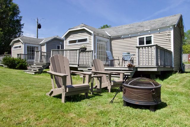 6 W  Shore Rd, Nelson, NH 03457