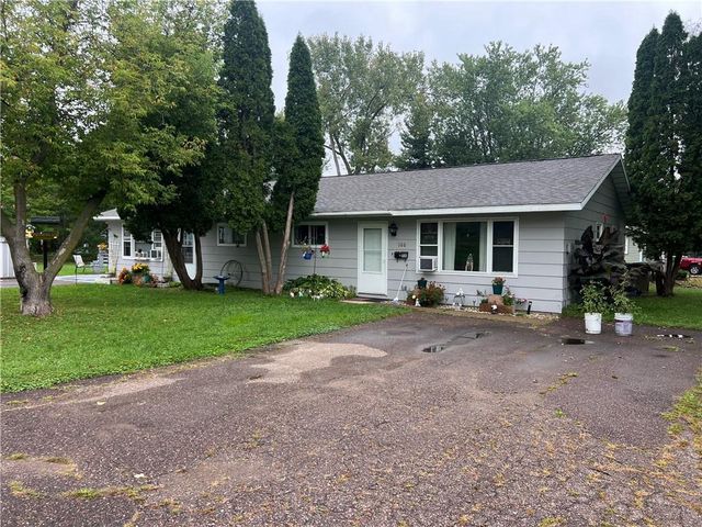 106-108 West Walnut Street #1 & 2, Chippewa Falls, WI 54729