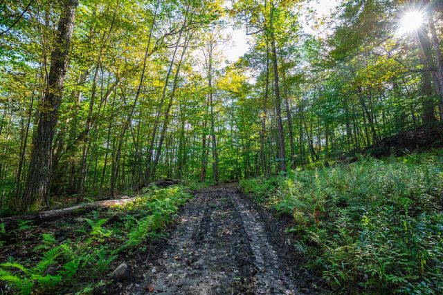 00 Granite Ledge, Quechee, VT 05059