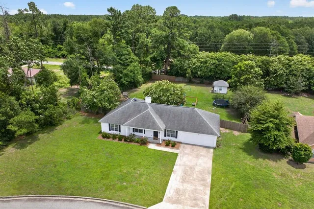 4867 Ben Salem Way, Hahira, GA 31632
