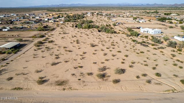 18044 W PEAK VIEW Road #metes & bounds, Surprise, AZ 85387