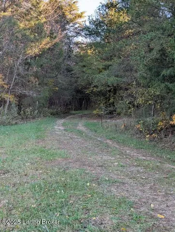 522 Harper Valley Rd, Cave City, KY 42127