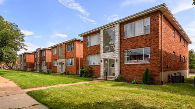 2 Bedroom Apartments For Rent in 63109, - 43 Rentals | Trulia