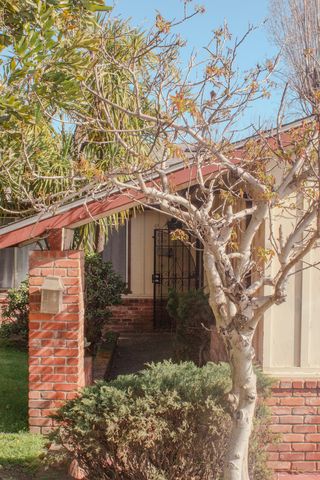2428 Frances St, Oakland, CA 94601
