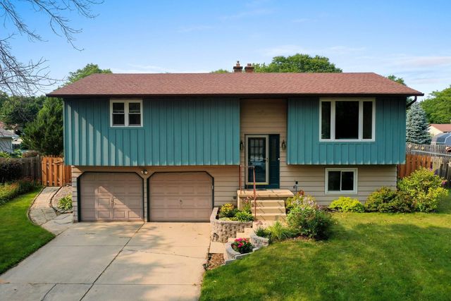 3090 Cactus Ave, Green Bay, WI 54313
