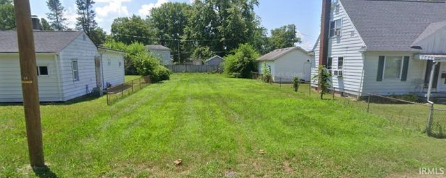 2519 W  10th St, Muncie, IN 47302