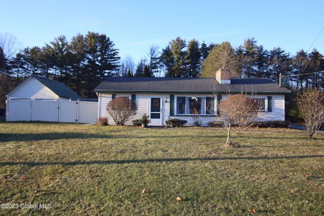 131 Priddle Point Road, Gloversville, NY 12078
