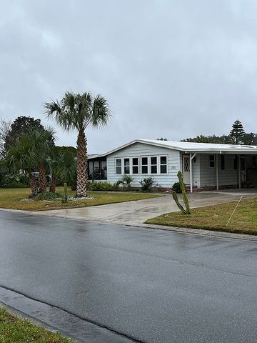1701 Magnolia Ave, Lady Lake, FL 32159