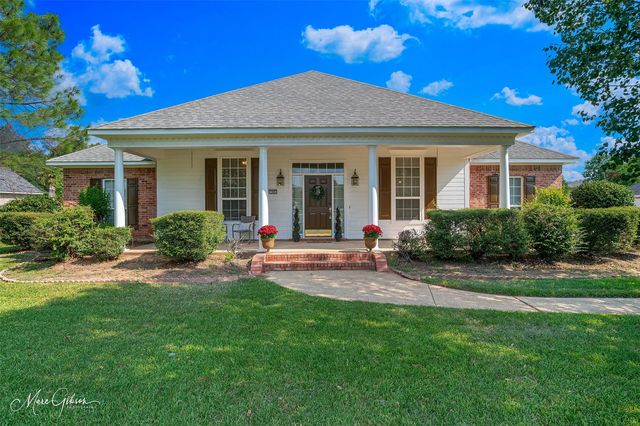 205 Tealwood Dr, Bossier City, LA 71111