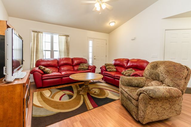 20 Roundtable Way, North Chili, NY 14514