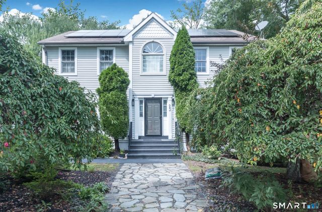 23 Mayo Avenue, Oakdale, CT 06370