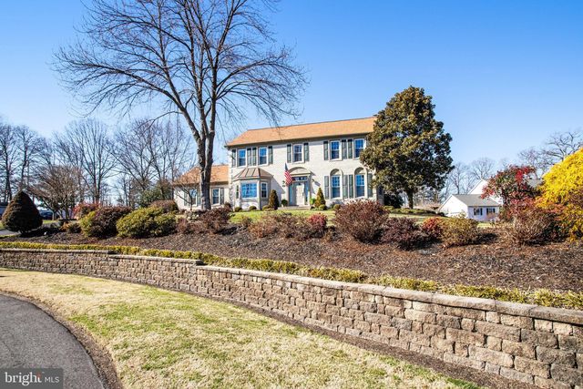 8818 Hampton Station Ct, Lorton, VA 22079