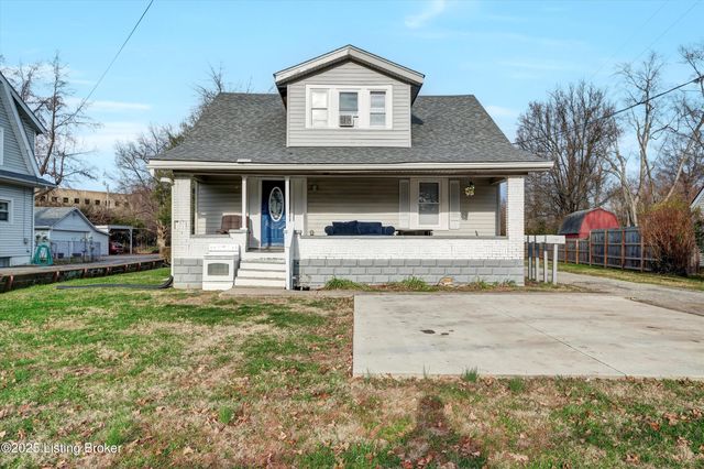 1731 Meyers Ln, Louisville, KY 40216