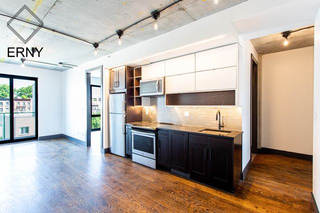 L&#39;Appartement DEUXIEME CLASSE - r13 2 Bedroom Apartments for Rent in Germantown, Philadelphia