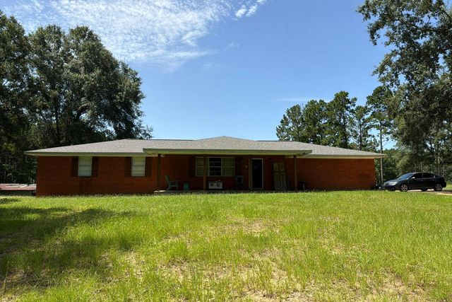 3716 Highway 48, Liberty, MS 39645