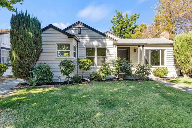 1045 Victoria Ave, Stockton, CA 95203