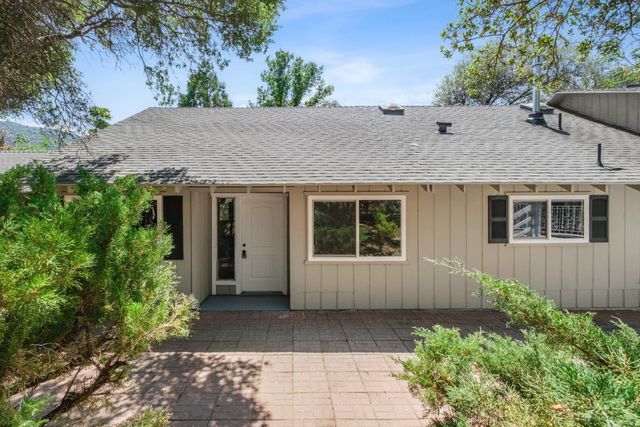 40750 Highway 49, Oakhurst, CA 93644