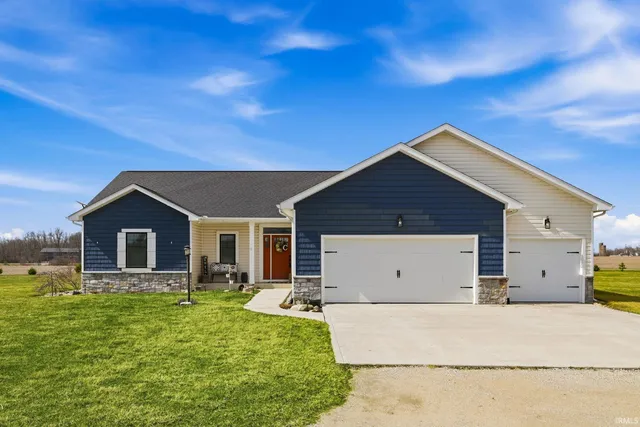 3843 N  450 W, Columbia City, IN 46725