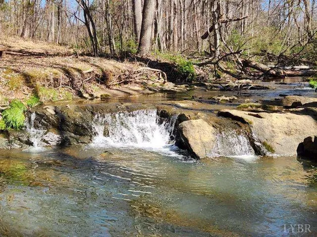 Soybean Dr #25A, Appomattox, VA 24522