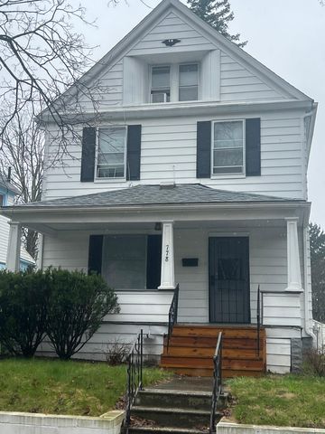 778 Wall St, Akron, OH 44310