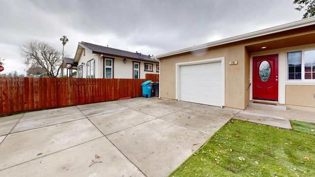 616 Bell St, East Palo Alto, CA 94303