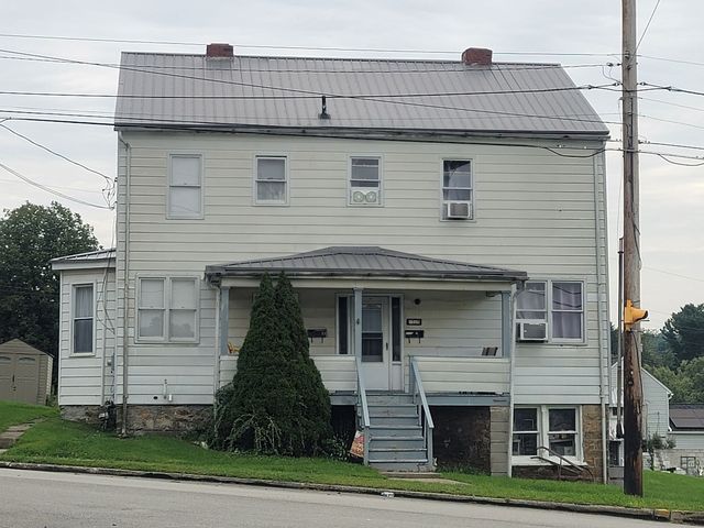 1715 Broad St, Greensburg, PA 15601