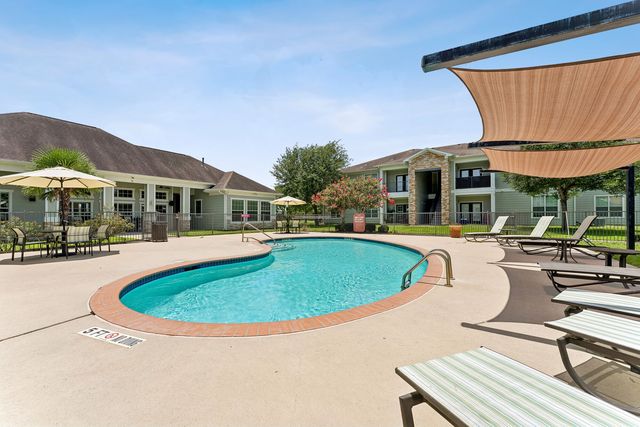 John Stockbauer Dr, Victoria, TX 77904