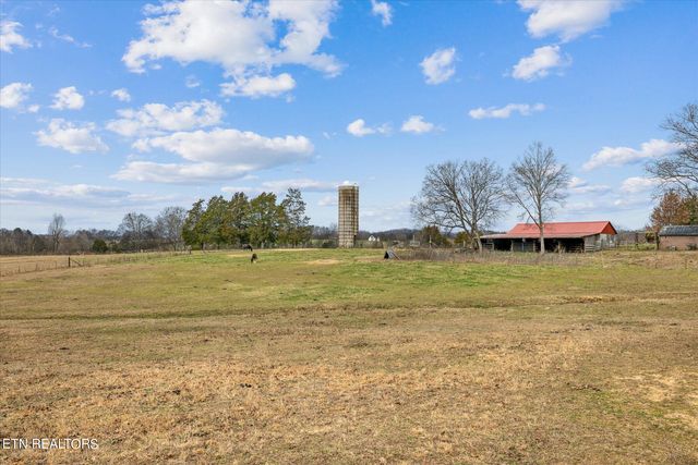 Pryor Rd, Maryville, TN 37804