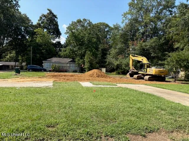 501 Bell Ave, Greenwood, MS 38930