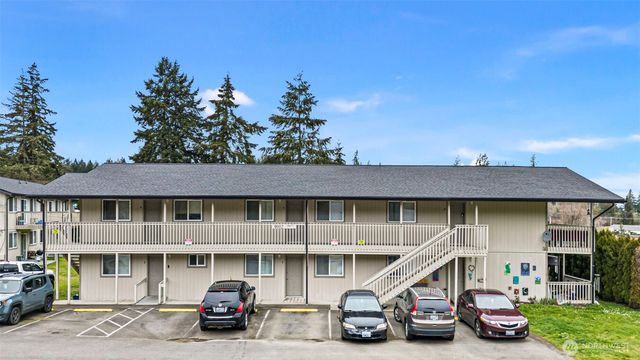 9002 154th Avenue Ct NW, Lakebay, WA 98349