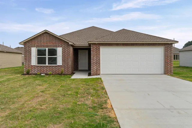 119 Powder River Dr, Beebe, AR 72012