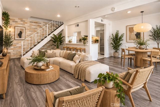 1663 Calle Diamonte, Thousand Oaks, CA 91320