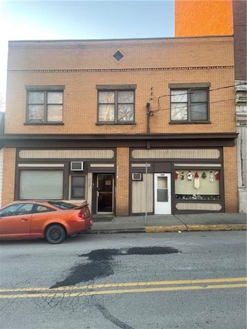 308-310 S  Pittsburgh St, Connellsville, PA 15425