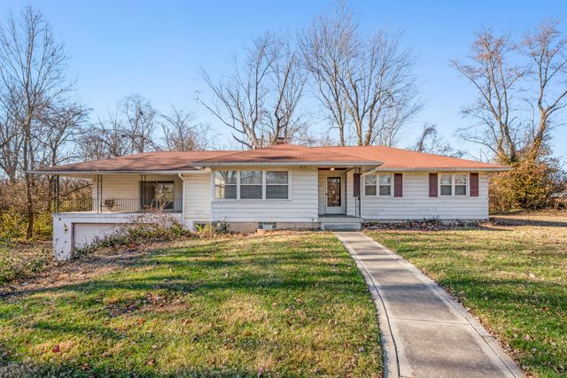 6010 Middle Dr, Indianapolis, IN 46235