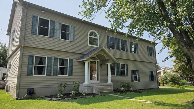 8418 Geneva Rd, Pasadena, MD 21122