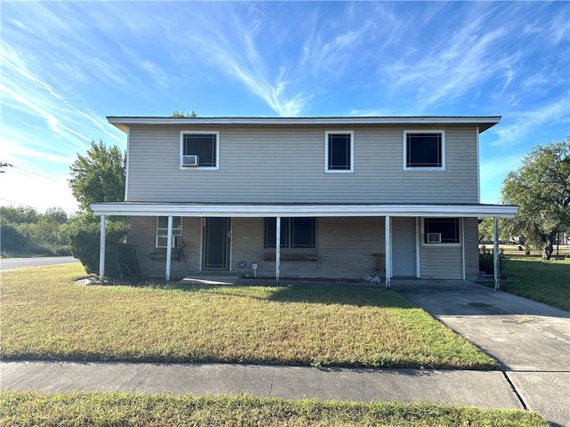 100 Lamplite Ln, Sinton, TX 78387