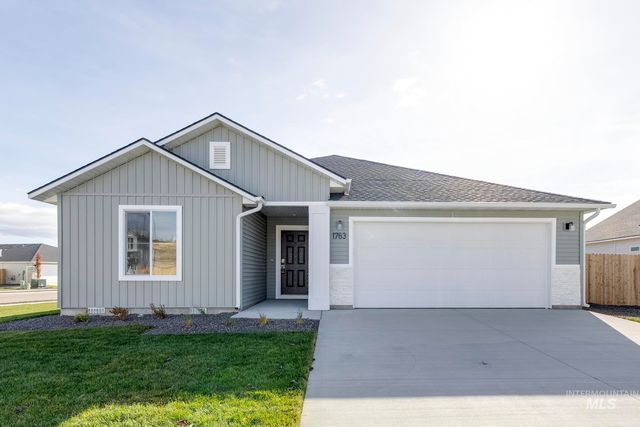 1763 Webb Brk, Saint Middleton, ID 83644