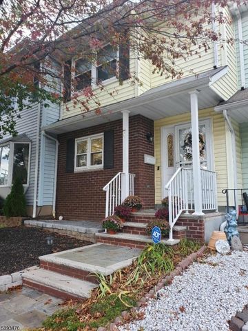 7 Kyle St, Manville, NJ 08835