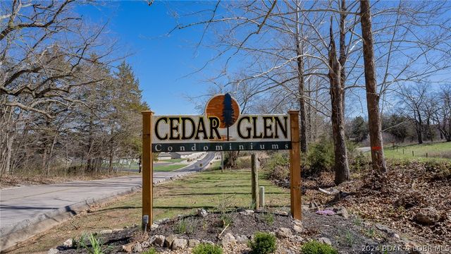 238 Cedar Glen Dr   #1F, Camdenton, MO 65020