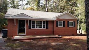 370 E  Indiana Ave, Southern Pines, NC 28387