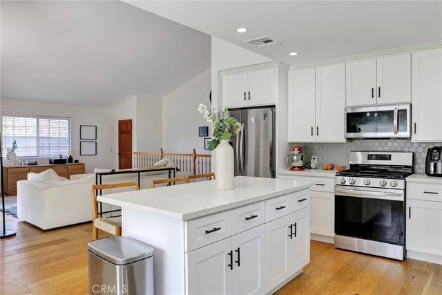 4265 Yosemite Way, Los Angeles, CA 90065