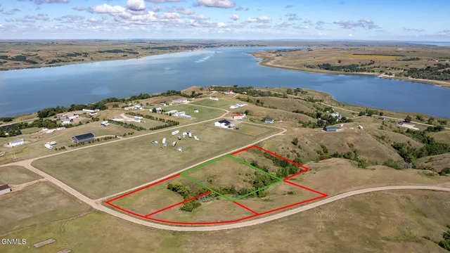2 Near Smelt Ln, Linton, ND 58552