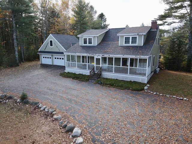 8 Wendall Woods Lane, Blue Hill, ME 04614